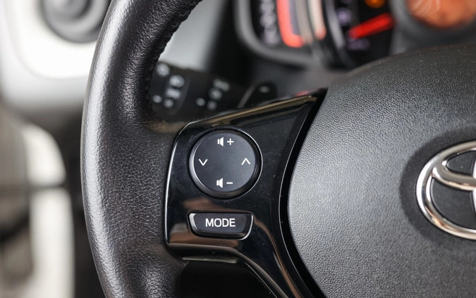 Toyota Aygo cena 56850 przebieg: 47225, rok produkcji 2021 z Frombork małe 596